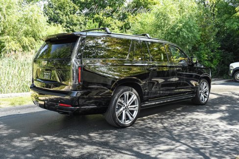 Used 2025 Cadillac Escalade ESV Sport Platinum w/ LPO, Floor Liner Package image 5
