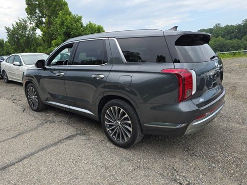 Used 2024 Hyundai Palisade Calligraphy image 3