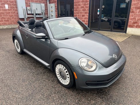 Used 2016 Volkswagen Beetle 1.8T S image 7