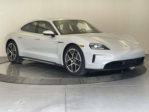 New 2025 Porsche Taycan image 9