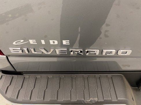 New 2026 Chevrolet Silverado 3500 LT image 15