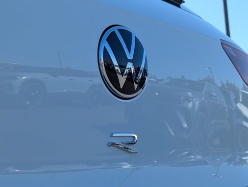 New 2025 Volkswagen Golf image 35