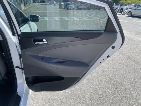 Used 2014 Hyundai Sonata GLS w/ Popular Equipment Group 2 image 11