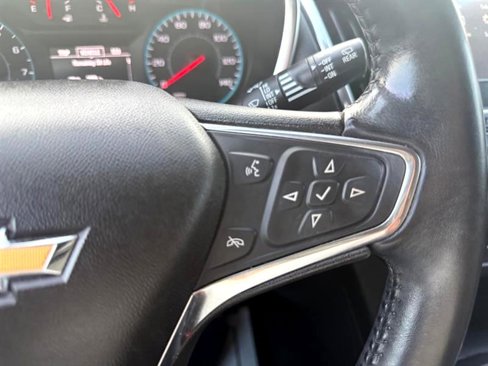 Used 2018 Chevrolet Equinox LT image 20