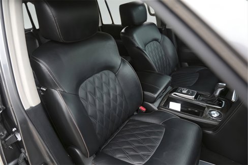 Used 2021 Nissan Armada Platinum w/ Captain's Chairs Package image 37