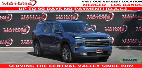 Used 2025 Chevrolet Traverse LT image 1