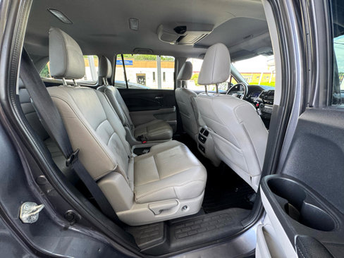 Used 2020 Honda Pilot Touring image 21
