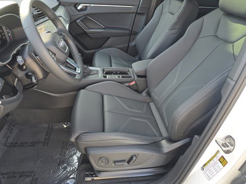 New 2025 Audi Q3 2.0T Premium image 18