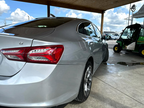 Used 2020 Chevrolet Malibu LT image 13