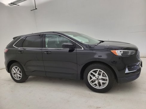 Used 2024 Ford Edge SEL image 1