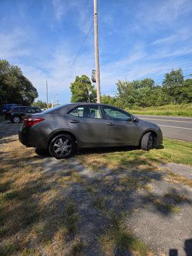 Used 2017 Toyota Corolla LE image 27