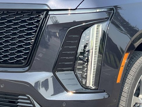 New 2025 Cadillac Escalade Sport Platinum image 9