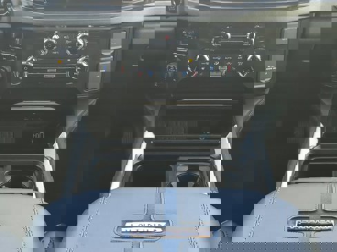 New 2026 Ford F250 Platinum image 17