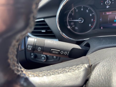 Used 2019 Buick Encore Essence image 27