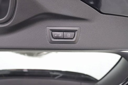 Used 2024 BMW X7 xDrive40i w/ Executive Package image 46