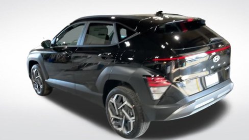 New 2026 Hyundai Kona SEL Premium image 4
