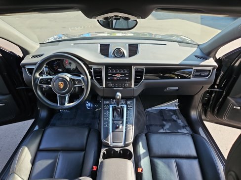Used 2018 Porsche Macan S image 35