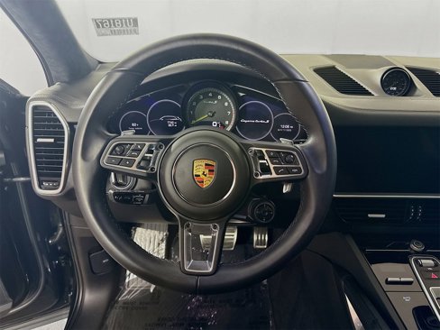 Certified 2023 Porsche Cayenne Turbo S image 12