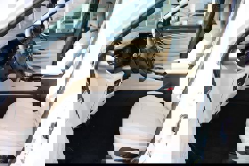 New 2025 Jeep Grand Cherokee L Limited image 11