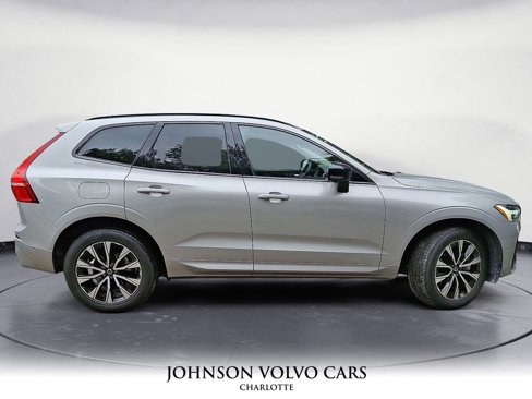 Certified 2025 Volvo XC60 B5 Plus image 28