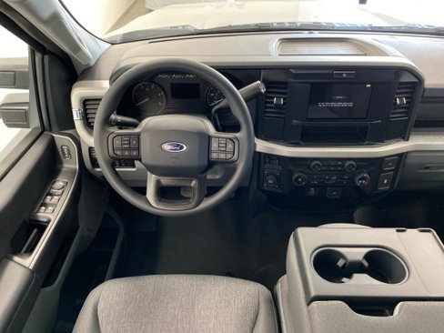 New 2026 Ford F350 4x4 SuperCab Super Duty image 15