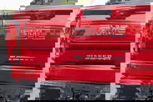 New 2026 GMC Sierra 1500 AT4X image 22