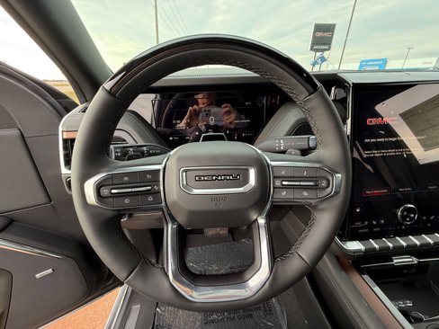 New 2026 GMC Yukon Denali w/ Denali Reserve Package image 24