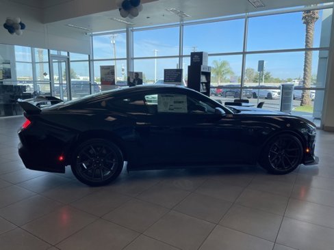 New 2025 Ford Mustang Dark Horse image 8