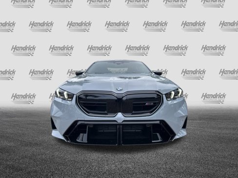 New 2026 BMW M5 w/ Carbon Package image 3