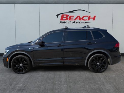 Used 2021 Volkswagen Tiguan SE R-Line image 3