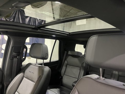 Used 2024 GMC Yukon Denali image 21