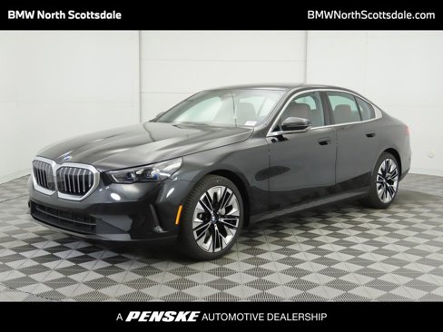 Used 2025 BMW 530i w/ Premium Package image 1