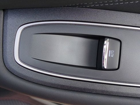 New 2025 Subaru Outback Limited image 37
