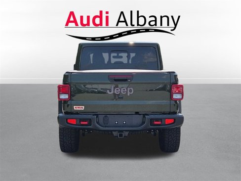 Used 2023 Jeep Gladiator Rubicon w/ Cold Weather Group image 5