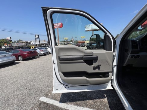 Used 2022 Ford F250 XL image 11