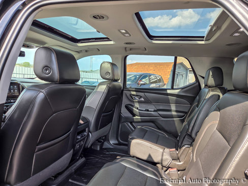 Used 2021 Chevrolet Traverse Premier image 15