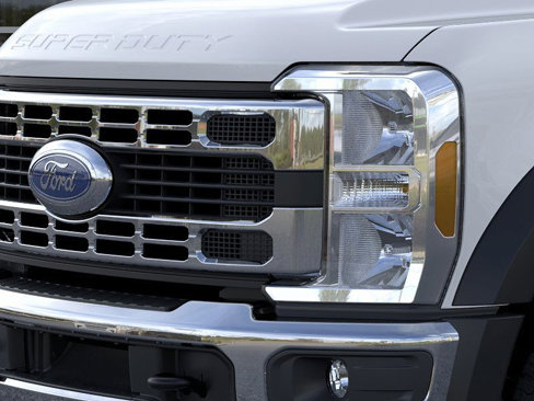 New 2025 Ford F550 4x4 SuperCab Super Duty image 17