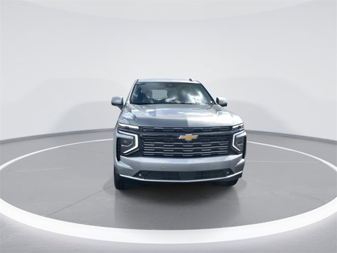 New 2026 Chevrolet Suburban High Country image 3
