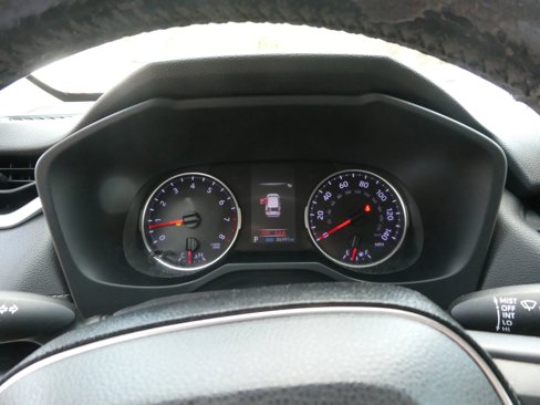 Used 2019 Toyota RAV4 XLE Premium image 20