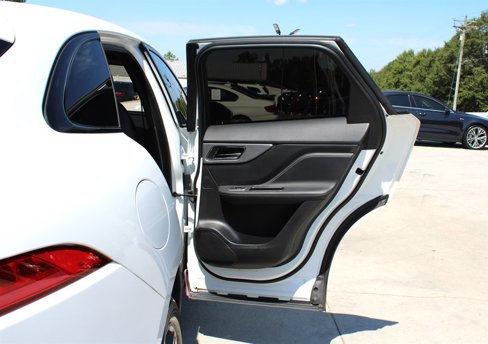 Used 2020 Jaguar F-PACE S image 34