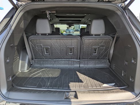Certified 2023 Chevrolet Traverse High Country w/ LPO, Floor Liner Package image 37