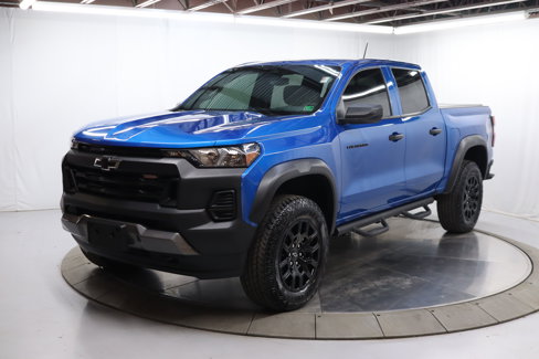 Used 2023 Chevrolet Colorado Trail Boss w/ Advanced Trailering Package image 2