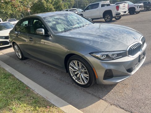 Used 2023 BMW 330i xDrive Sedan w/ Driving Assistance Package image 3