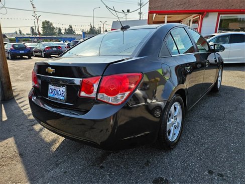 Used 2016 Chevrolet Cruze LT w/ Technology Package image 3