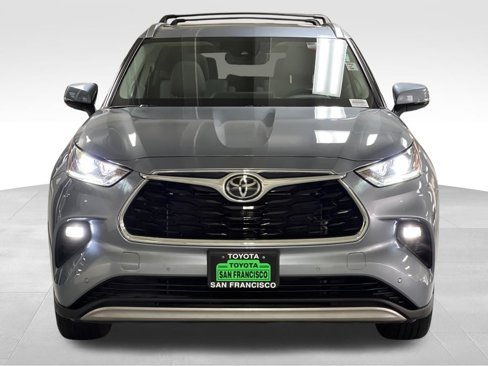 Certified 2022 Toyota Highlander Platinum image 8