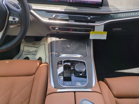 New 2026 BMW X5 xDrive40i w/ Premium Package image 18