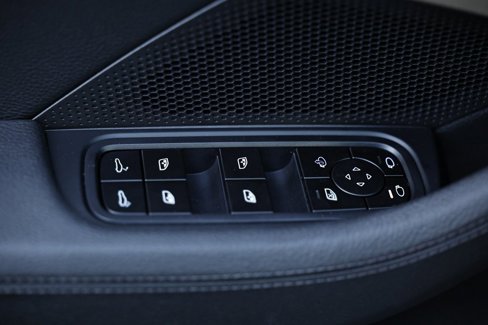 New 2026 Porsche Panamera 4 image 20