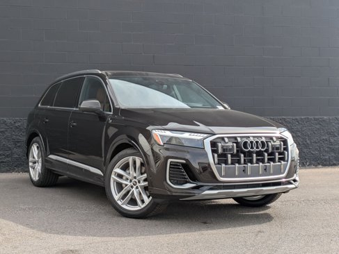 New 2025 Audi Q7 3.0T Prestige image 3