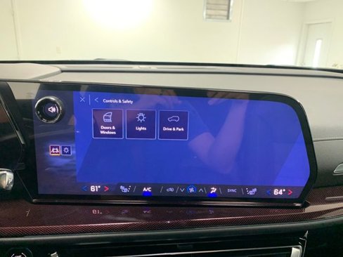 New 2026 Chevrolet Traverse Z71 w/ Driver Confidence Package image 64