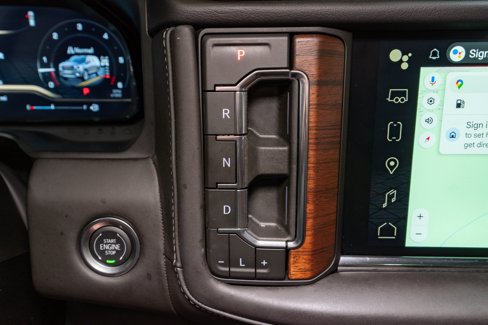 Used 2024 GMC Yukon Denali Ultimate image 28